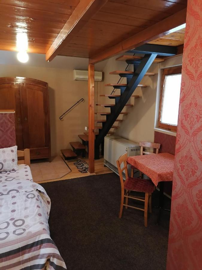 S' Centro - Park Apartments Кралево Екстер'єр фото